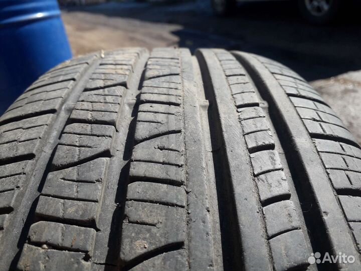 Pirelli P Zero 215/65 R16