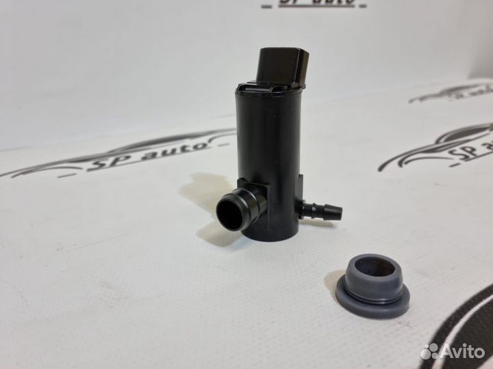 Насос фароомывателя Toyota Camry 50 / 55 11-18