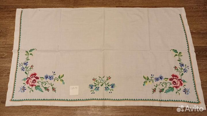 Вышивка крестиком и ришелье