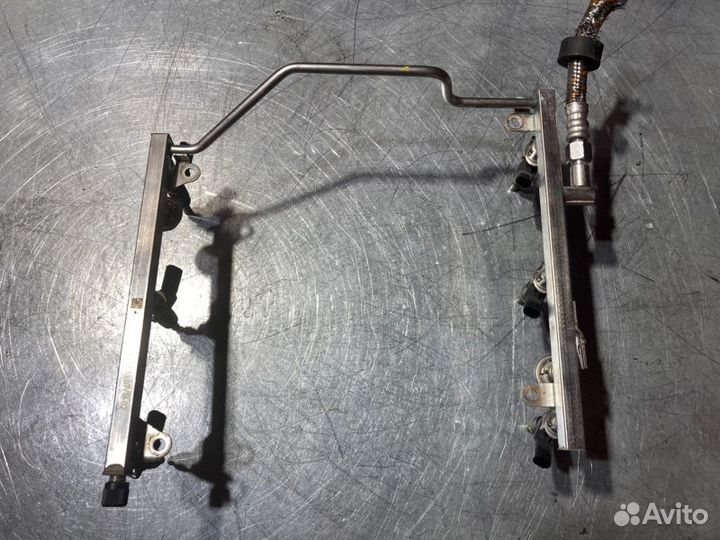 Топливная рампа Mercedes Slk R171 M272 3.5I 2007