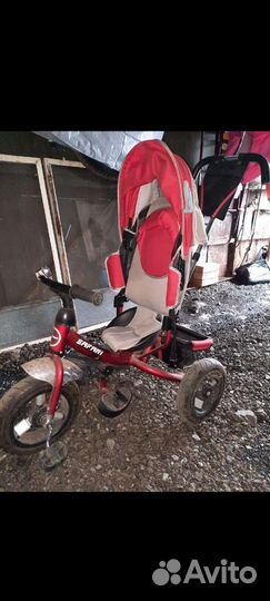 Прогулочная коляска