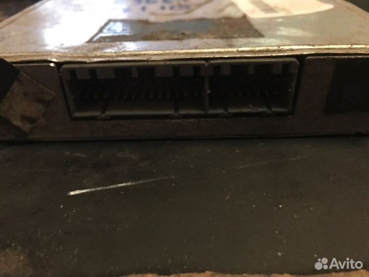 Блок управления двс Toyota Corona