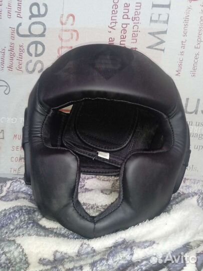 Боксерский шлем