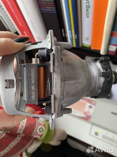 Ксеноновые линзы на фары toyota cruiser 200