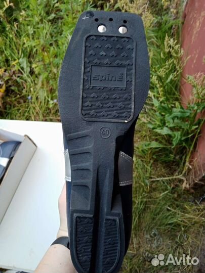 Лыжные ботинки atomic