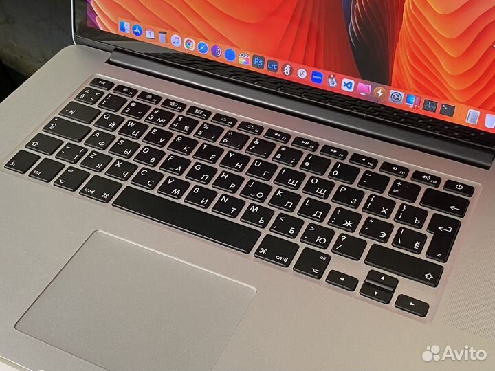 Macbook pro 15 mid 2015