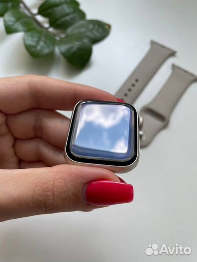 Apple Watch Se2022 40mm Акб-98% Starlight