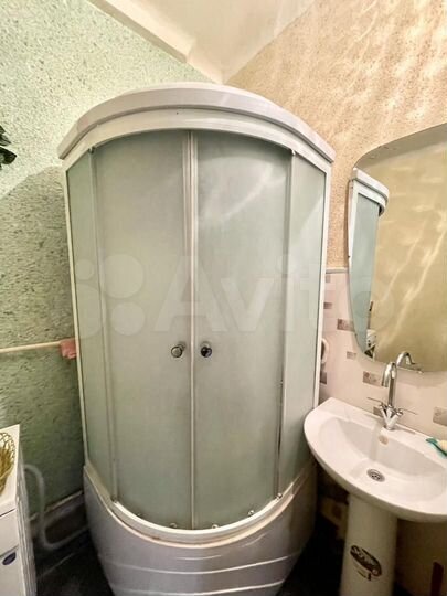 2-к. квартира, 60 м², 4/4 эт.