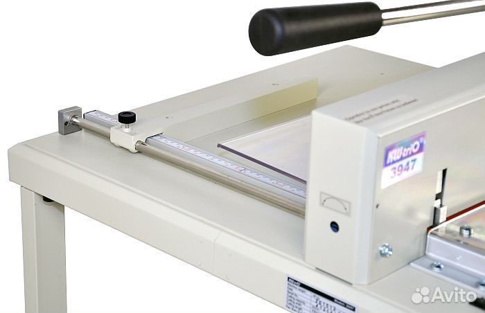 Резак для бумаги гильотина KWTrio 3947, новый