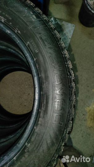 Gislaved Nord Frost 200 235/55 R17 103T