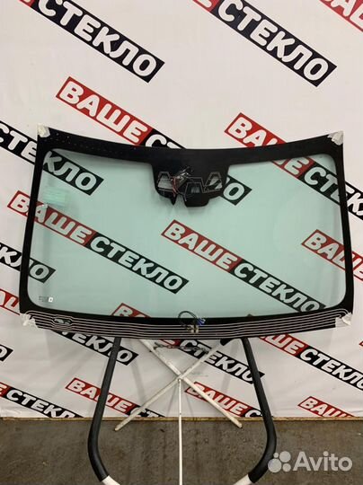 Лобовое стекло Mercedes W222