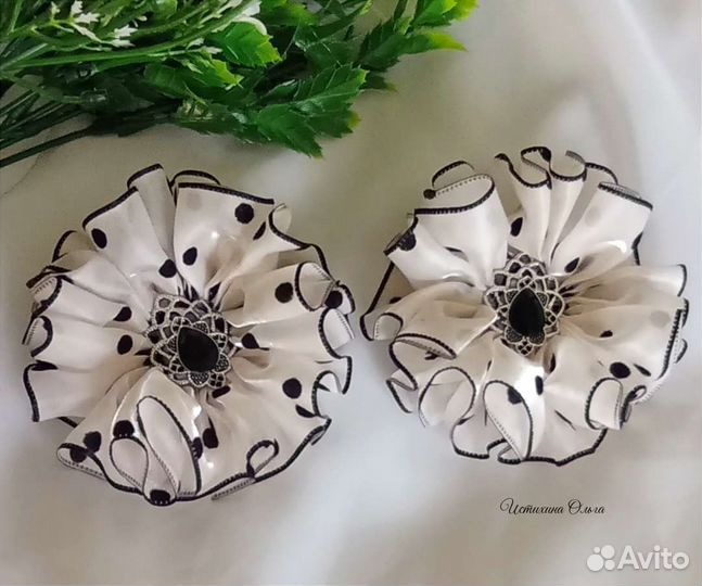 Школьные бантики ручной работы