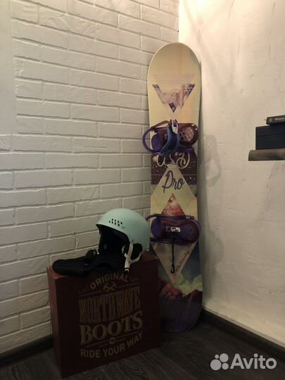 Сноуборд USD pro с креплениями женский