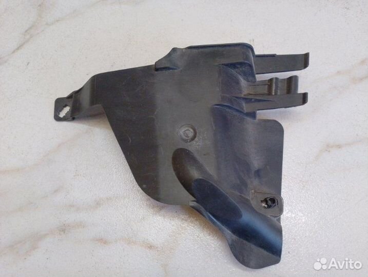 Накладка двери внутренняя передняя правая Renault