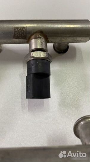 Рейка топливная Audi A6 C6