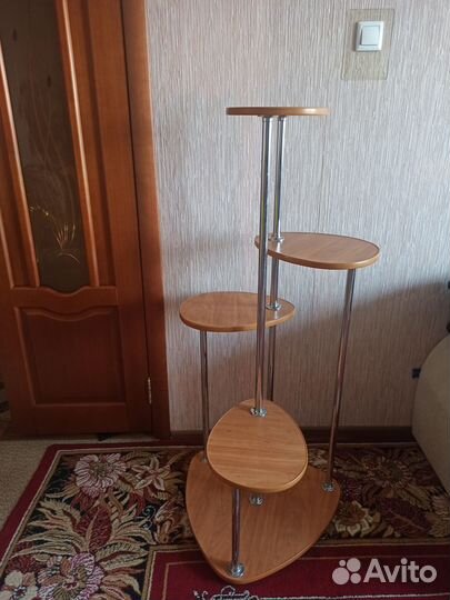 Подставка для цветов напольная деревянная