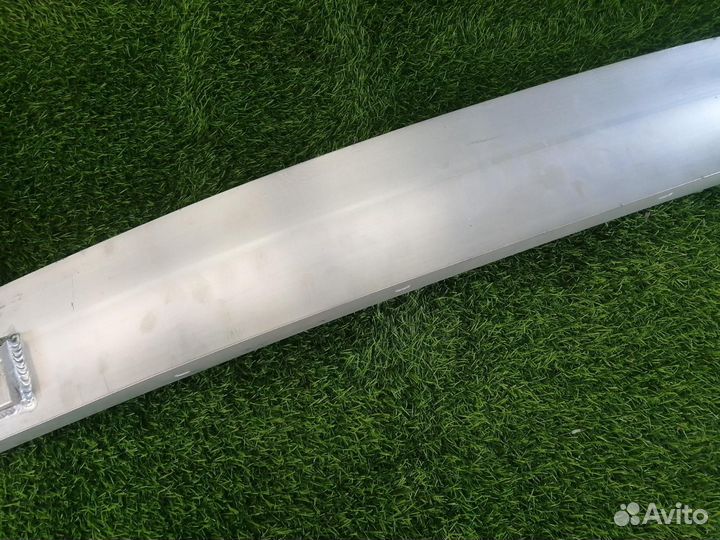 Усилитель бампера передний Toyota Ch-R maxa10