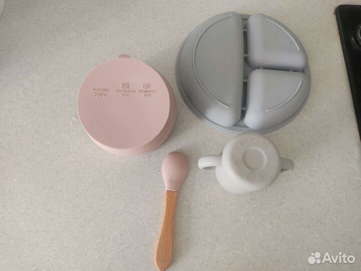 Посуда для кормления