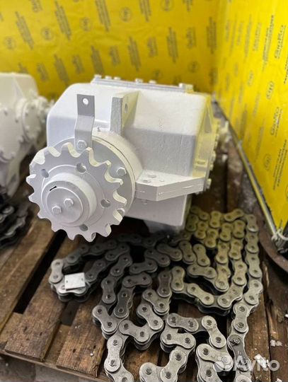 Редуктор на автобетоносмеситель тза