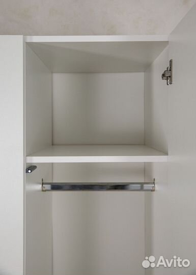 Шкаф распашной Мадера