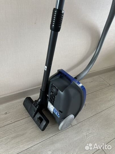 Пылесос Samsung SC4140