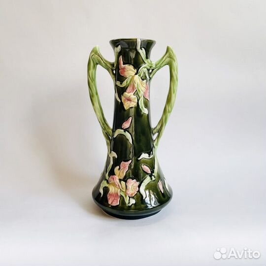 Большая антикварная ваза, стиль Ар Нуво, начало XX века