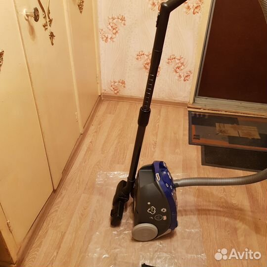 Пылесос Samsung sc4140