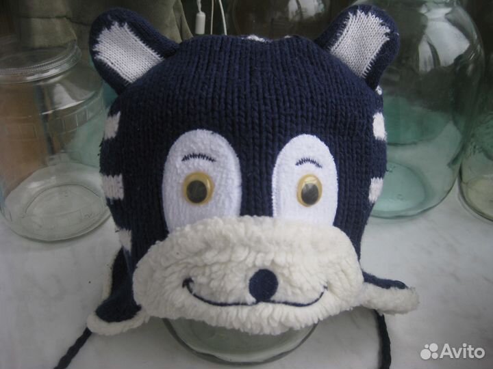 Продаю шапку детскую