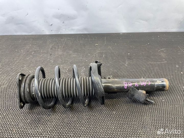 Амортизатор Mazda 3 BL,BK передний правый,левый