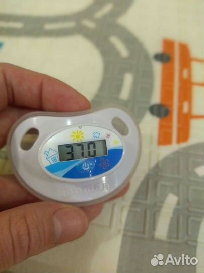 Пустышка-термометр
