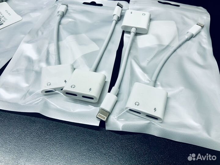 Адаптер для наушников iPhone + зарядка