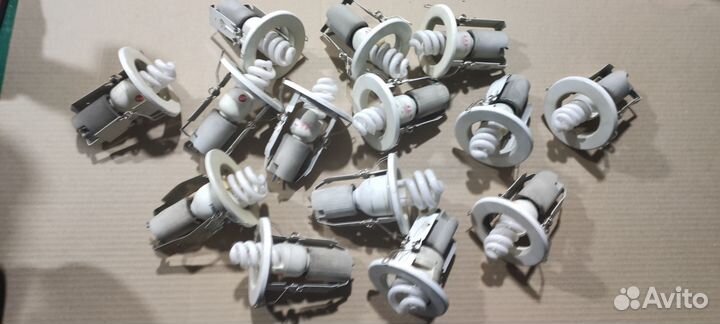 Точечные встраиваемые светильники