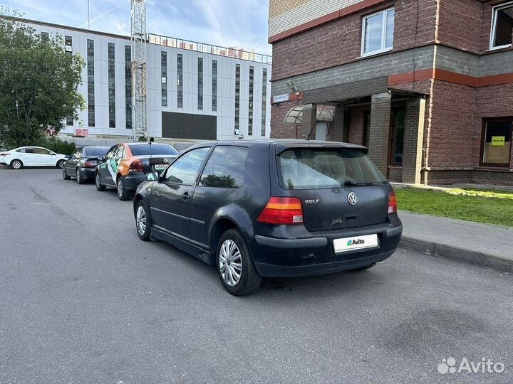 Volkswagen Golf 1.4 МТ, 1999, 220 000 км