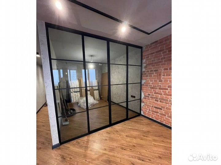 Двери купе в нишу