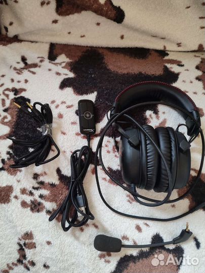Игровые наушники hyperx cloud core