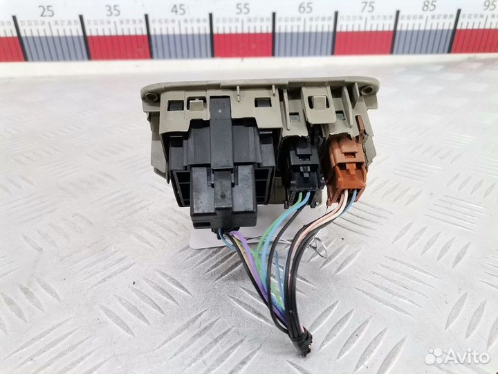 Кнопка корректора фар Renault Scenic 2 2006