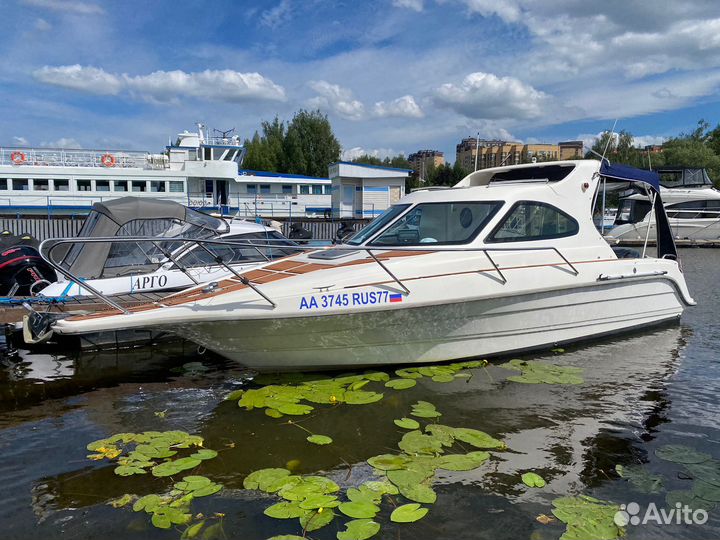 Моторный катер Corvet 750