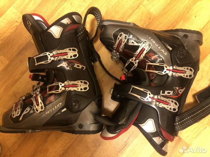 Горнолыжные ботинки