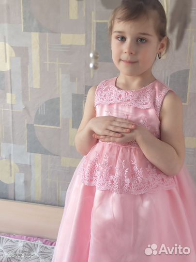 Платье для девочки 104