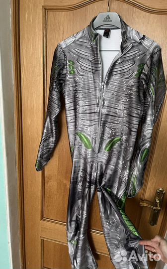 Горнолыжный спусковой комбинезон костюм