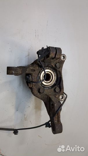 Ступица (кулак, цапфа) правая передняя Mitsubishi Endeavor, 2011