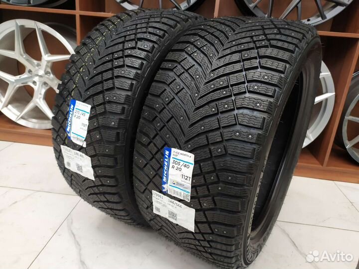 Michelin X-Ice North 4 SUV 275/45 R20 и 305/40 R20 112T
