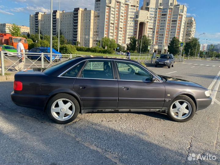 Audi A6 2.6 МТ, 1994, 445 000 км