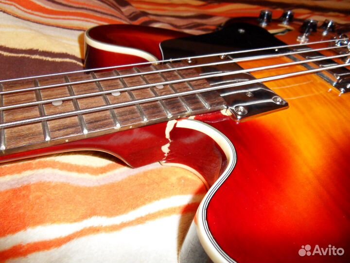 Полуакустическая бас-гитара Gibson EB-2 (Китай )