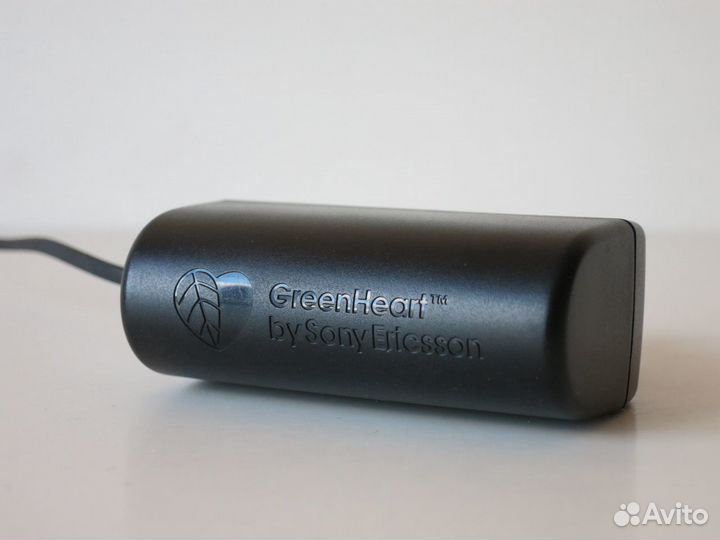 Зарядное устройство Sony Ericsson EP310