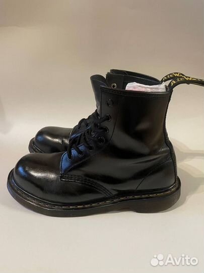 Dr. Martens 1460 со стальным носом