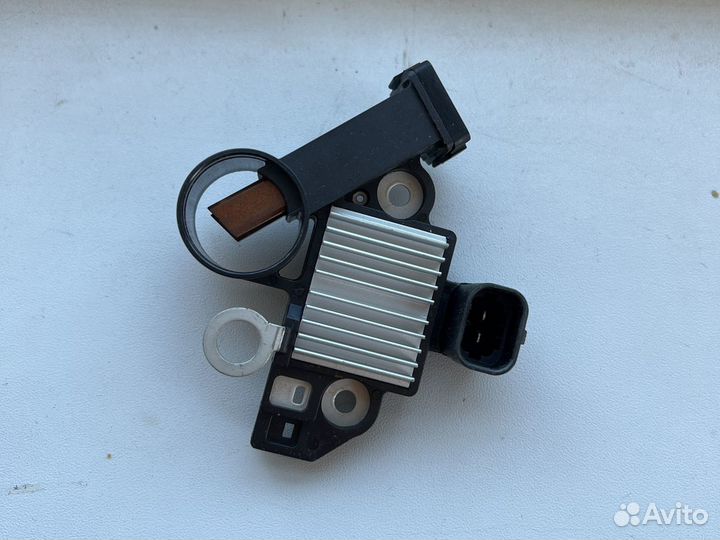 Регулятор напряжения Шевроле Круз