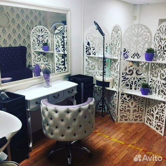 Декоративные изделия для интерьера