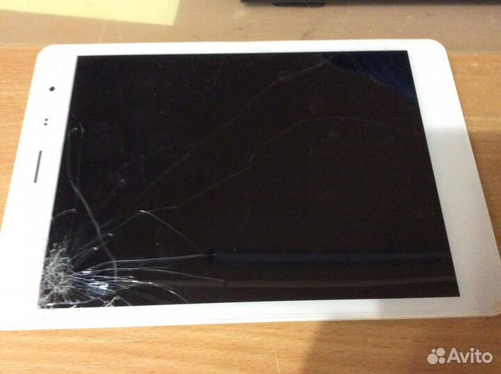 Explay 7,82 / 3G / 32gb (планшет)