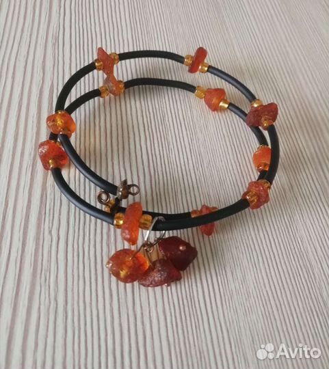 Браслетики из натурального Балтийского янтаря